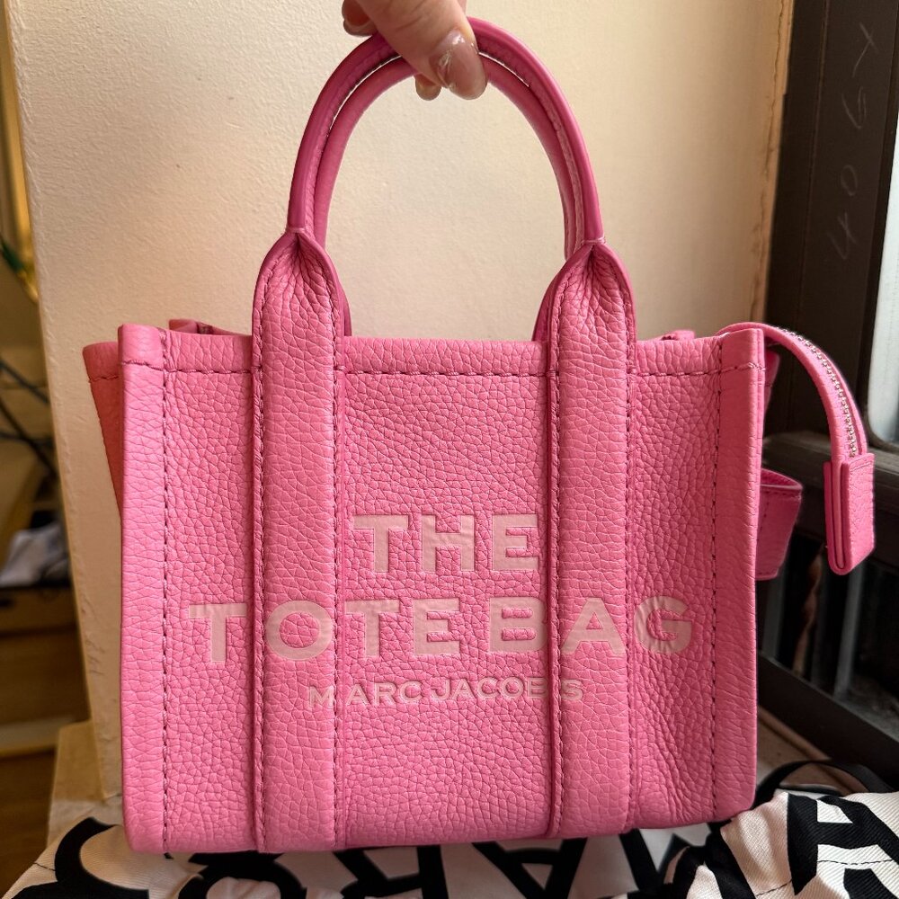 Marc Jacobs mini leather tote (petal pink)